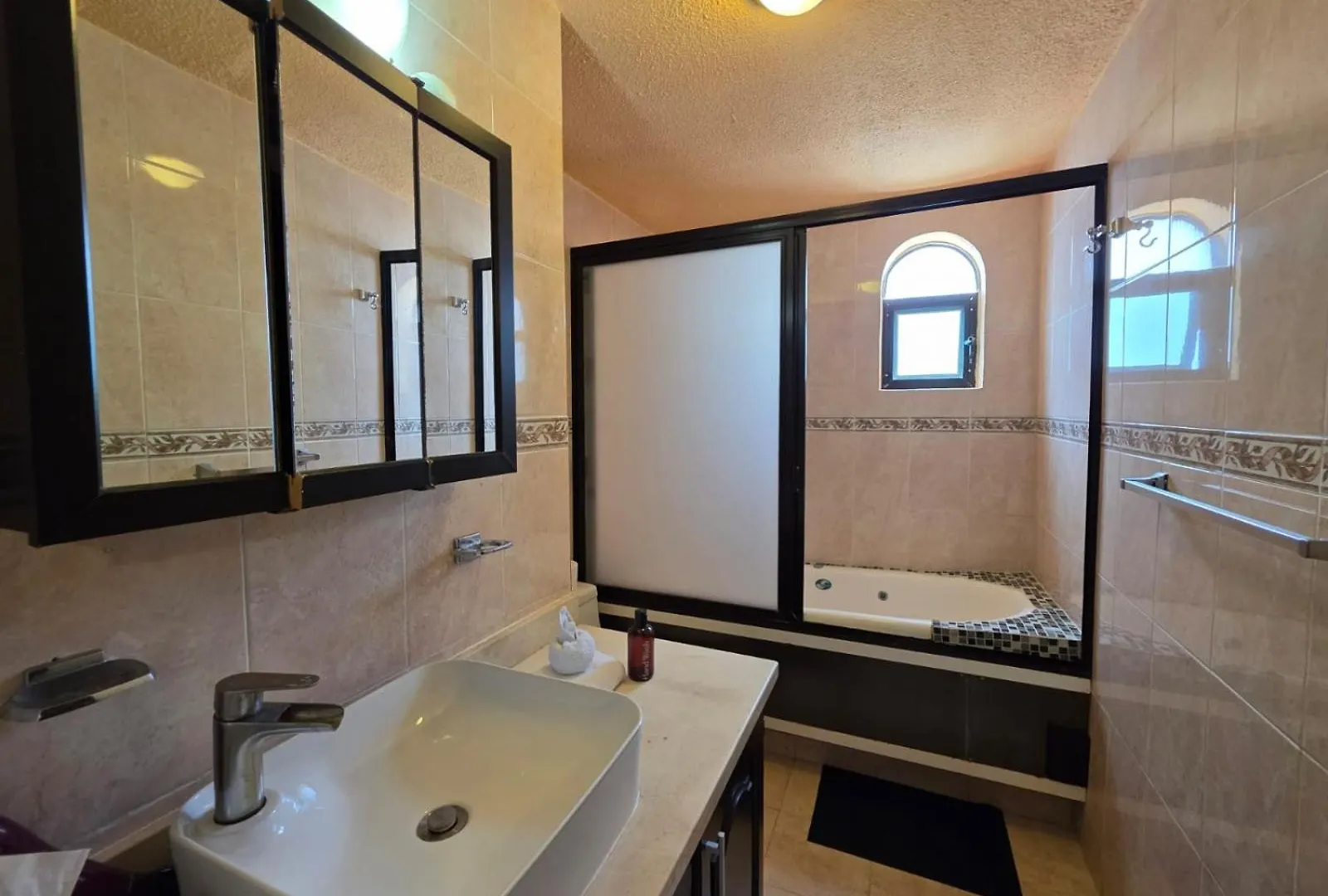 Ocean View Condo With Balcony Hotel Zone Cancún 0*,